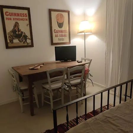 Homestay Bbconegliano Borlini *